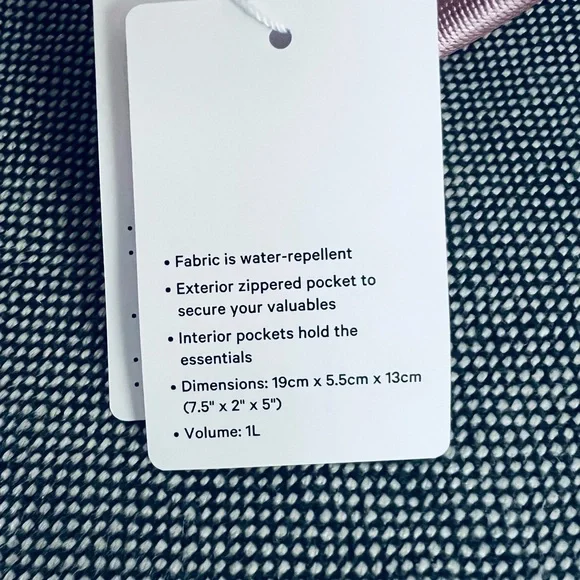 Lululemon Everywhere Belt Bag *1L - Picture 9 of 9